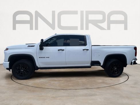 Used 2024 Chevrolet Silverado 2500 LTZ w/ LTZ Plus Package AWD/4WD image 5
