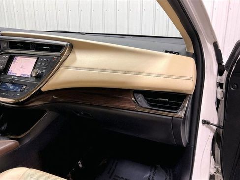 Used 2013 Toyota Avalon Limited FWD image 16