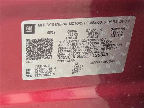Used 2020 Chevrolet Trax LT FWD image 23