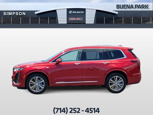 Used 2024 Cadillac XT6 Premium Luxury FWD image 5