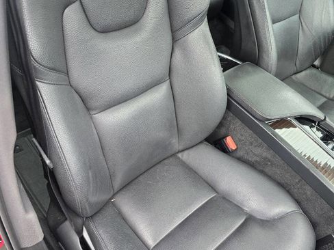 Used 2018 Volvo S90 T5 Momentum w/ Convenience Package image 14