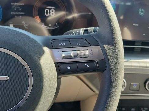 New 2026 Hyundai Kona SE FWD image 9