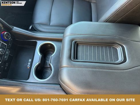 Used 2024 Chevrolet Suburban Z71 image 24