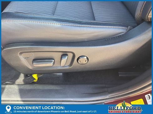 Used 2019 Toyota Highlander Plus w/ Carpet Mat Package (TMS) AWD/4WD image 21