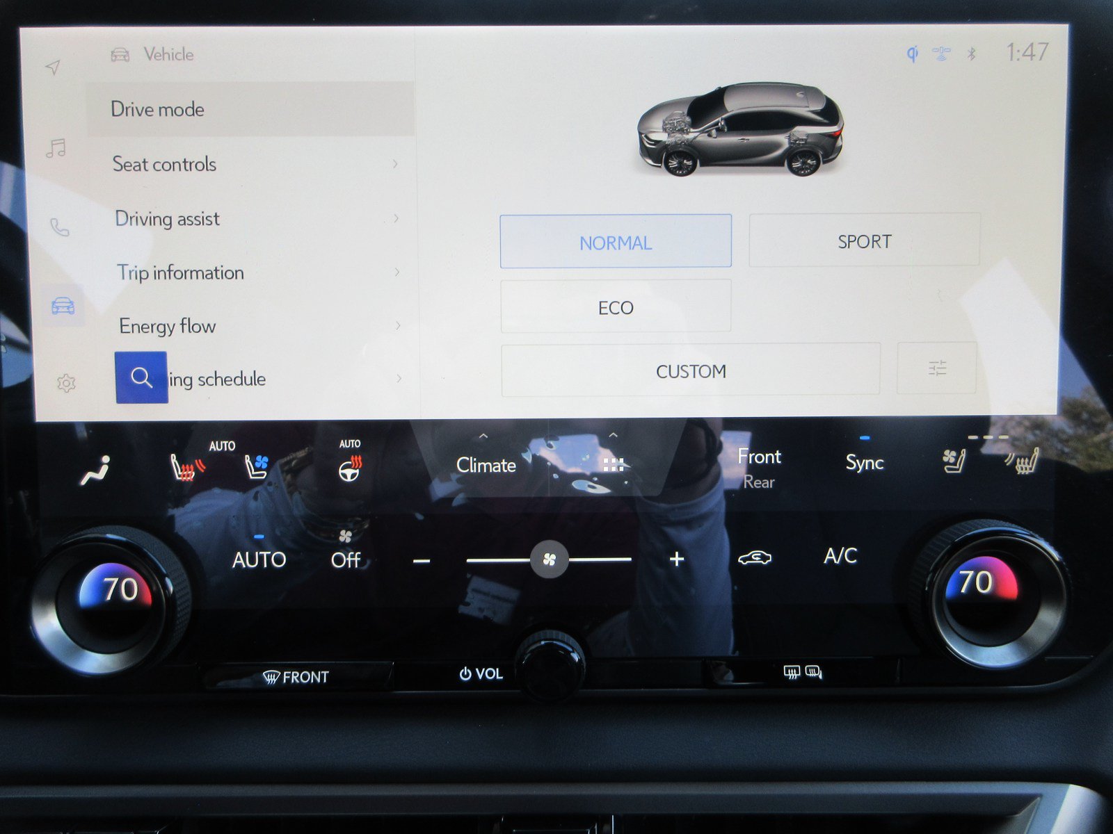 Used 2026 Lexus RX 450h AWD w/ Convenience Package image 44