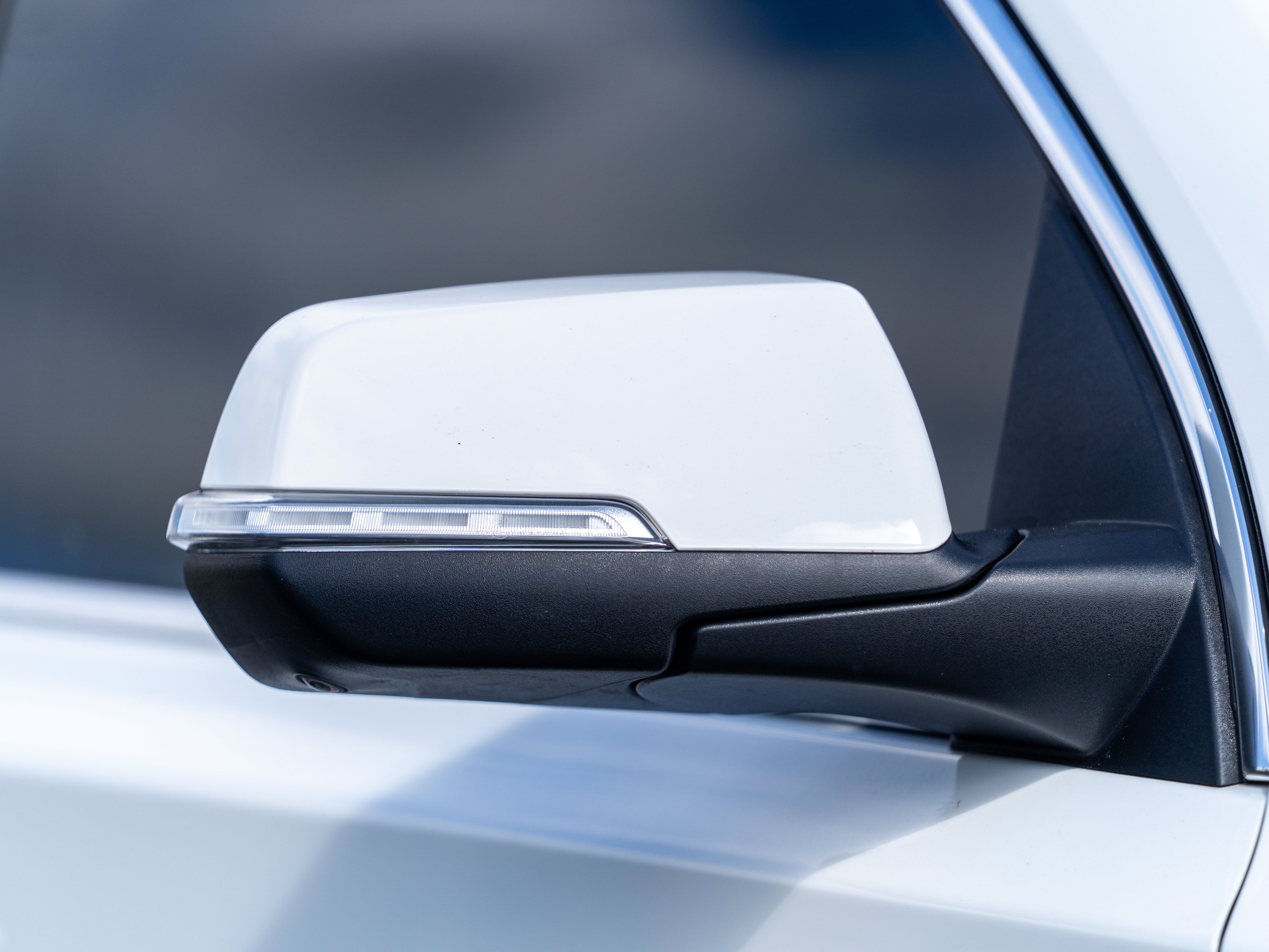 Used 2022 Chevrolet Traverse Premier w/ LPO, Floor Liner Package FWD image 46