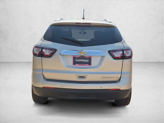 Used 2015 Chevrolet Traverse LT w/ Style and Technology Package FWD image 7