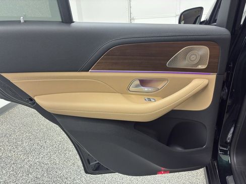 Used 2024 Mercedes-Benz GLE 450 4MATIC image 48