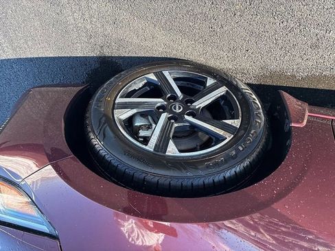 Used 2024 Nissan Sentra SV image 16