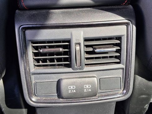 Used 2022 Subaru Forester Sport image 12