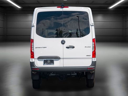 Used 2025 Mercedes-Benz Sprinter 144 Cargo image 4