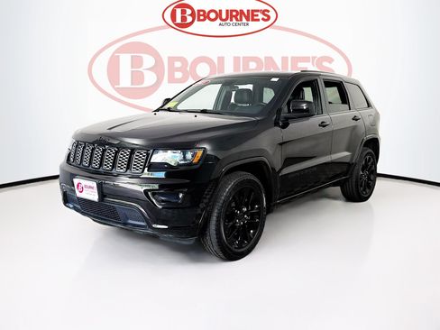 Used 2021 Jeep Grand Cherokee Laredo X AWD/4WD image 7