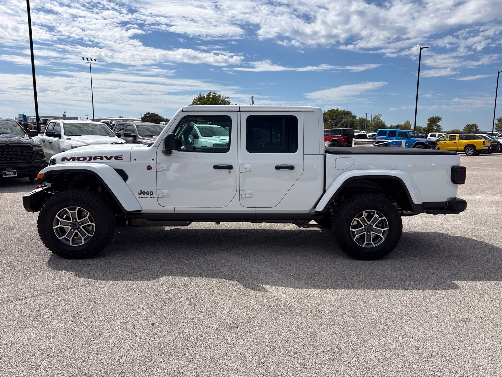 New 2027 Jeep Gladiator Mojave AWD/4WD image 2