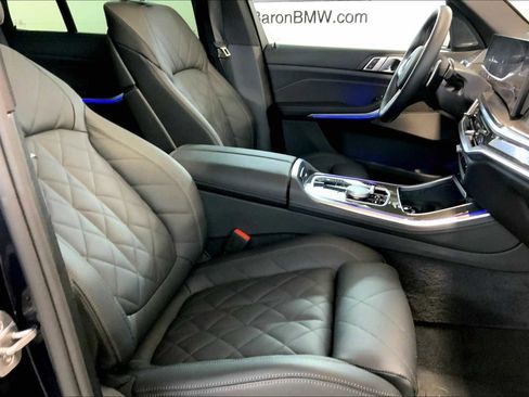 Used 2026 BMW X5 M60i image 8