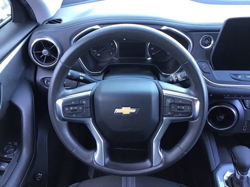 Used 2024 Chevrolet Blazer LT w/ Convenience Package FWD image 25