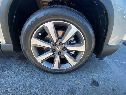 Used 2023 Honda Pilot Touring image 33