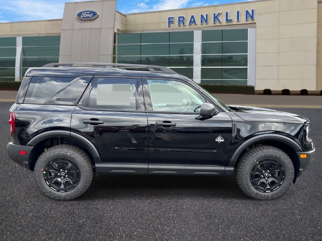 New 2026 Ford Bronco Sport Outer Banks w/ Sasquatch Outer Banks Package AWD/4WD image 8