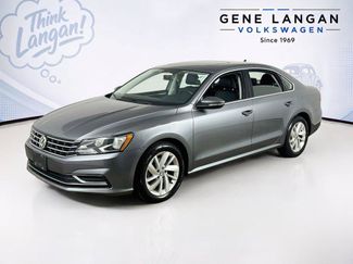 Used 2018 Volkswagen Passat 2.0T SE FWD video 1