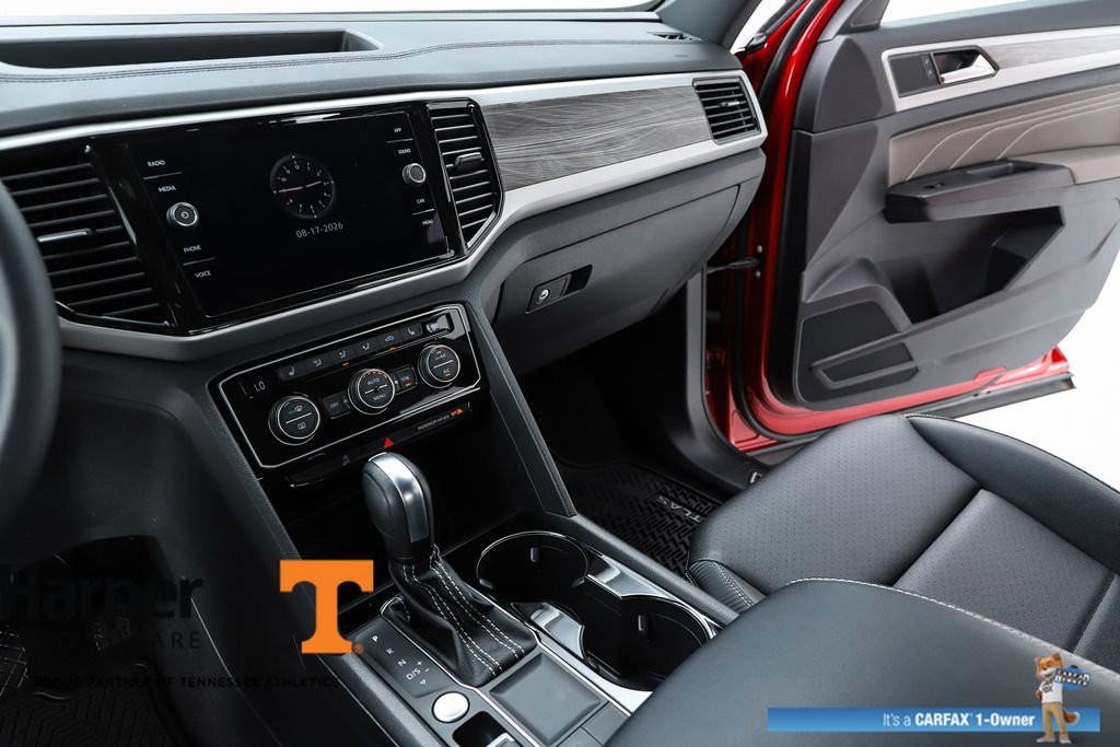 Used 2023 Volkswagen Atlas Cross Sport SE FWD image 23