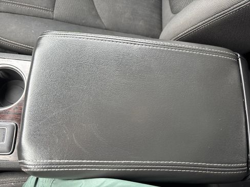 Used 2017 Chevrolet Traverse LT w/ Graphite Special Edition image 37