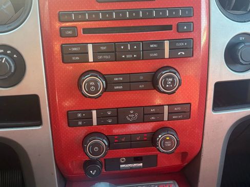 Used 2011 Ford F150 Raptor w/ Raptor Luxury Pkg image 18