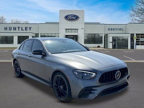 Used 2022 Mercedes-Benz E 53 AMG 4MATIC Sedan image 3