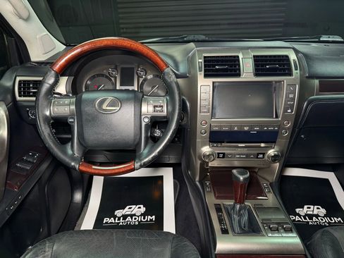 Used 2014 Lexus GX 460 image 28