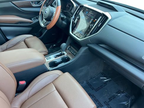 Used 2024 Subaru Ascent Touring image 18