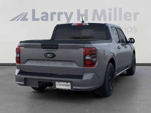 New 2025 Ford Maverick Lobo image 8