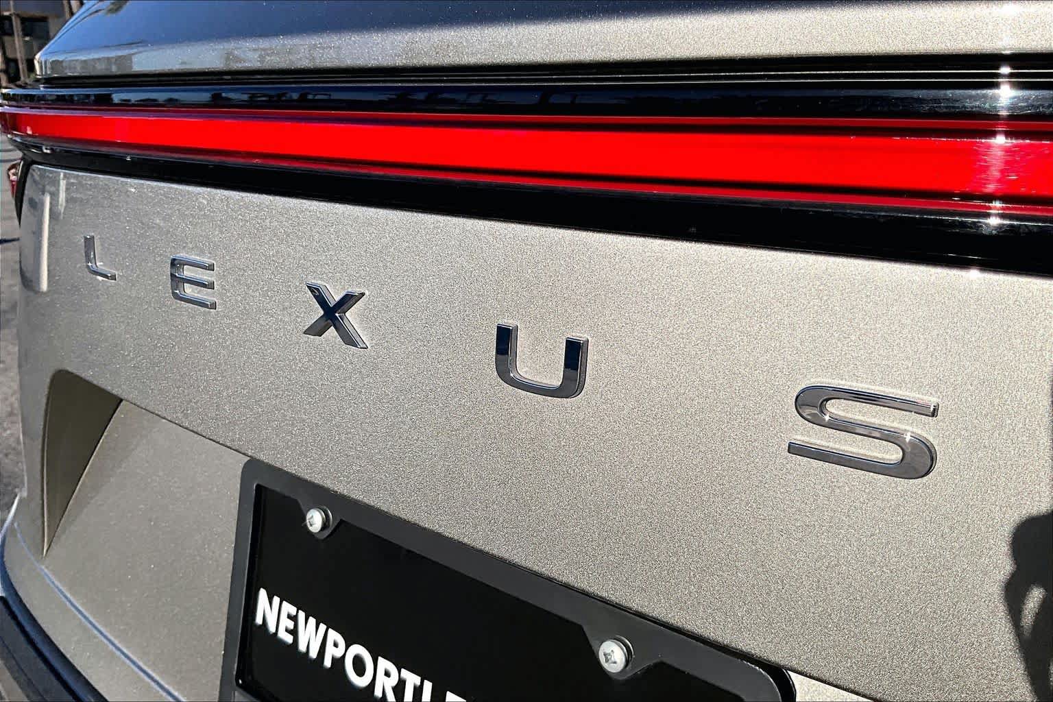 Used 2024 Lexus NX 350h AWD w/ Cold Area Package image 29