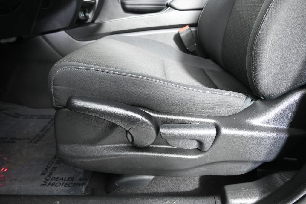 Used 2025 Honda Ridgeline Sport image 21