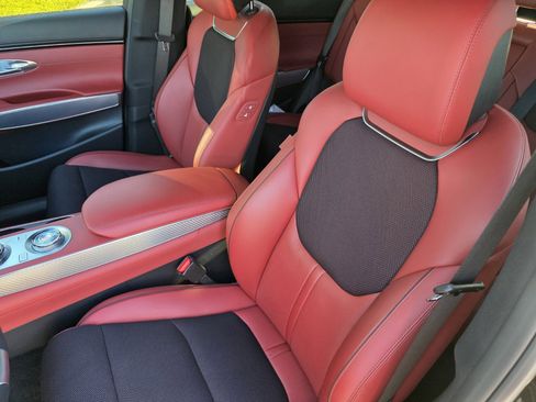 Used 2024 Genesis GV70 3.5T Sport image 12