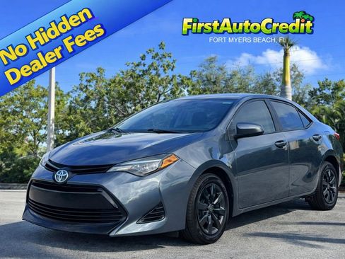 Used 2018 Toyota Corolla XLE image 1