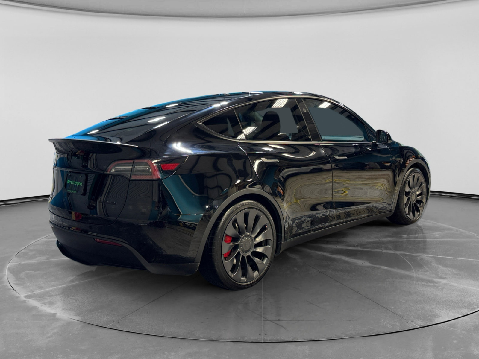 Used 2024 Tesla Model Y Performance AWD/4WD image 3