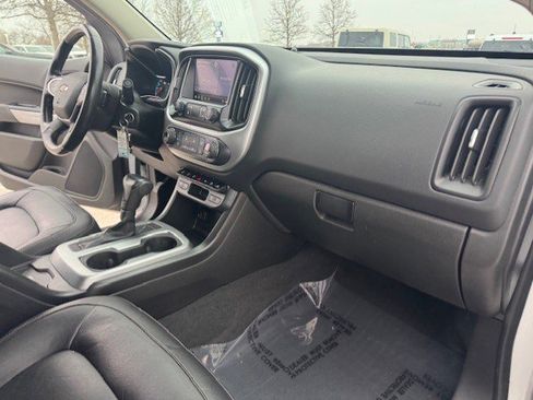 Used 2020 Chevrolet Colorado ZR2 image 35