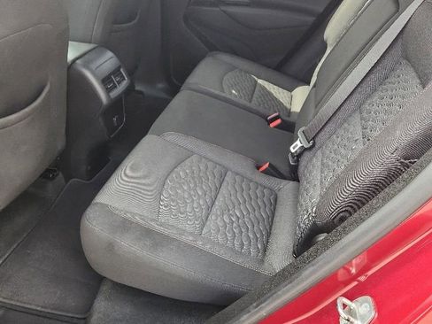 Used 2018 Chevrolet Equinox LT image 14