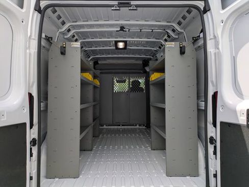 New 2026 RAM ProMaster 2500 w/ Premium Convenience Group FWD image 8
