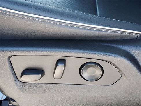 Used 2023 Chevrolet Tahoe Premier w/ Premium Package 2 image 8