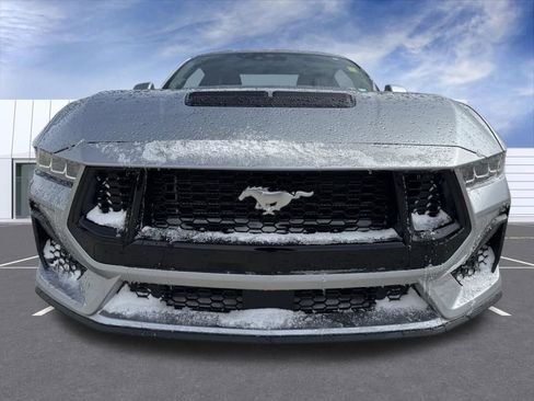 Used 2025 Ford Mustang GT Premium image 7