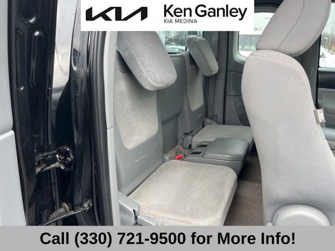 Used 2011 Toyota Tacoma PreRunner image 43