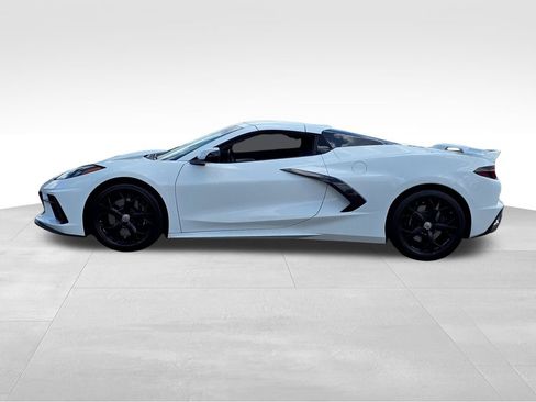 Used 2022 Chevrolet Corvette Stingray Premium Conv w/ Z51 Performance Package RWD image 10