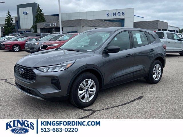 Certified 2023 Ford Escape AWD image 1