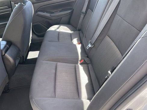 Used 2024 Nissan Altima 2.5 S FWD image 21