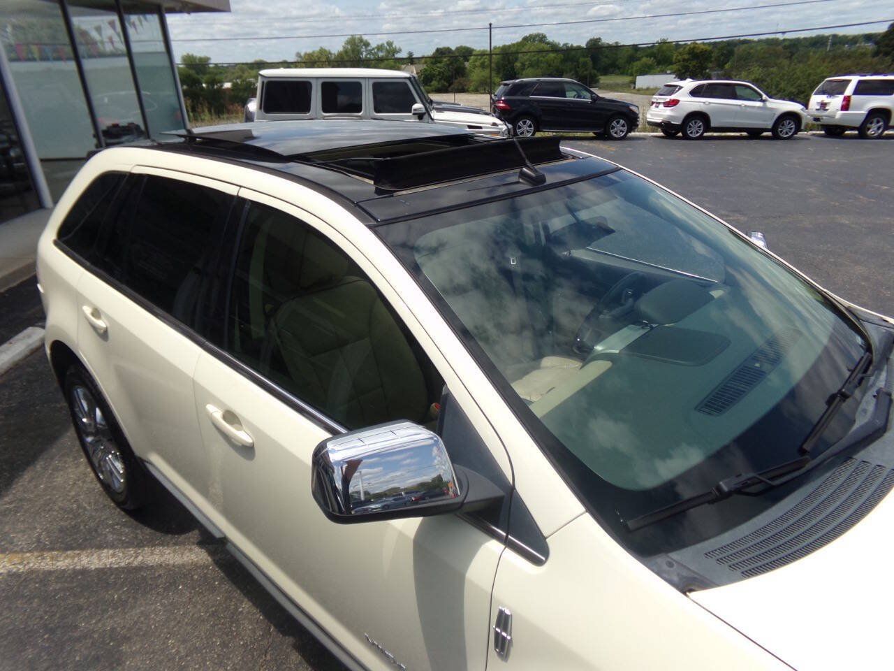 Used 2008 Lincoln MKX AWD image 5