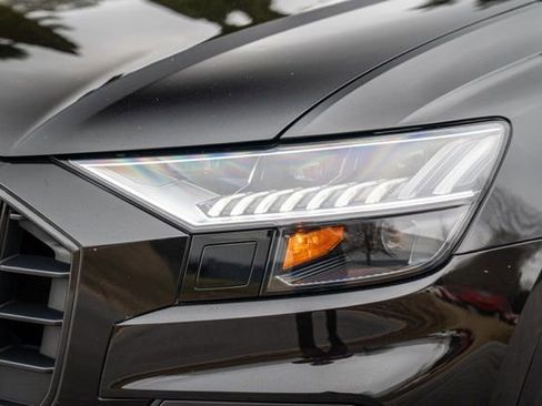Used 2023 Audi SQ8 Prestige AWD/4WD image 4