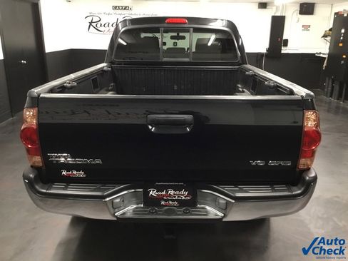 Used 2005 Toyota Tacoma 4x4 Double Cab image 8