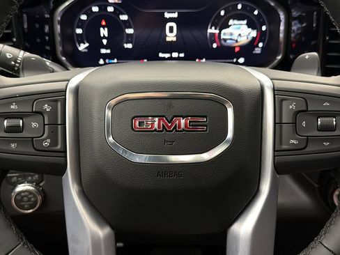 Used 2026 GMC Sierra 1500 SLT w/ SLT Premium Plus Package AWD/4WD image 27