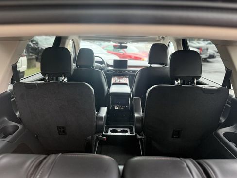 Used 2023 Lincoln Aviator Reserve image 25