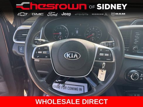 Used 2020 Kia Sorento FWD V6 image 14