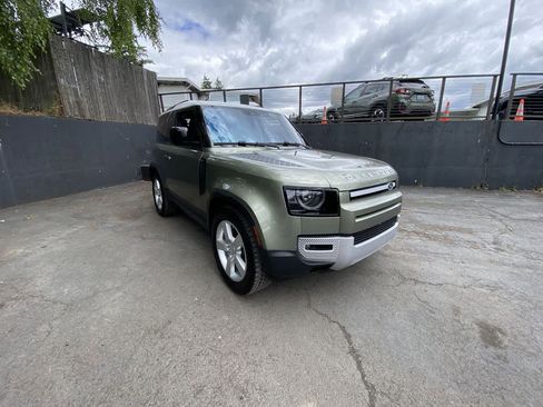 Used 2021 Land Rover Defender 90 First Edition AWD/4WD image 8
